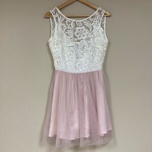 🆕 NWT JUN & IVY Francesca Dress Lace Tulle Women’s Large Layered Chiffon Party